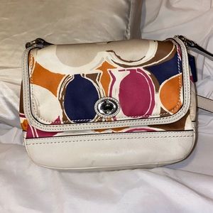 Signature coach multicolor crossbody